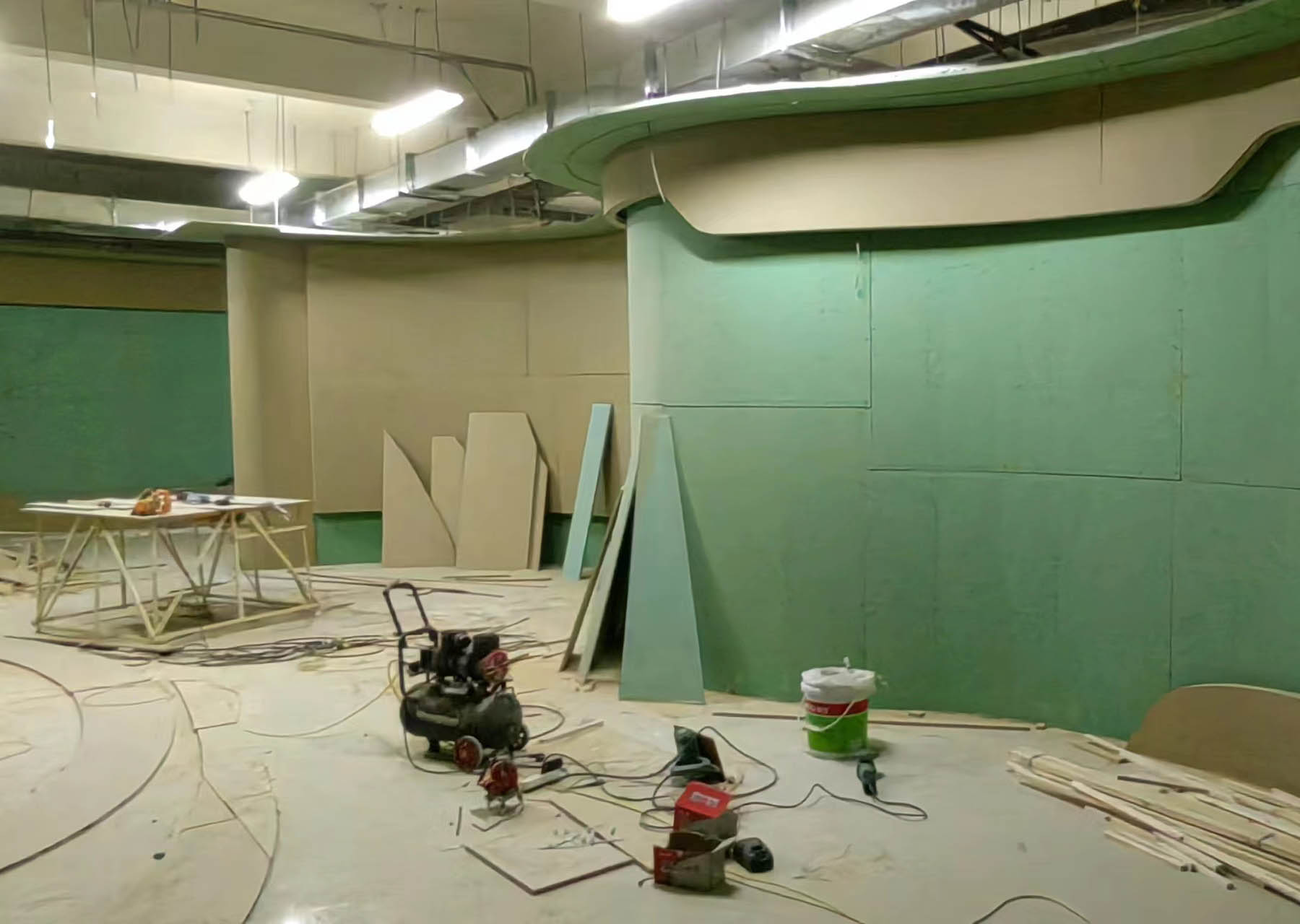 甘肅財(cái)貿(mào)學(xué)院校史館一期施工即將完工